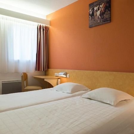The Originals Access, Hotel Saint-Flour Luaran gambar