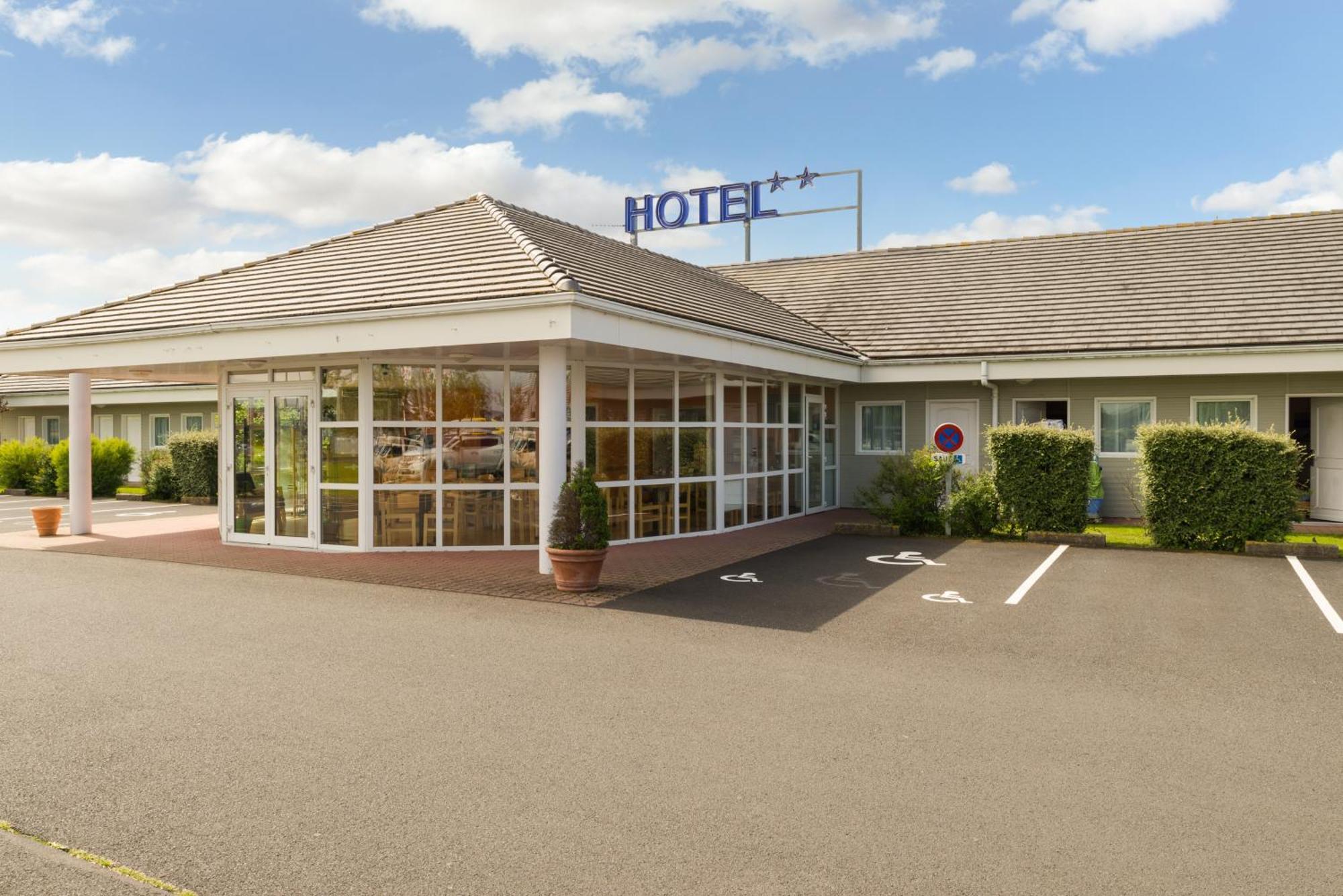 The Originals Access, Hotel Saint-Flour Luaran gambar